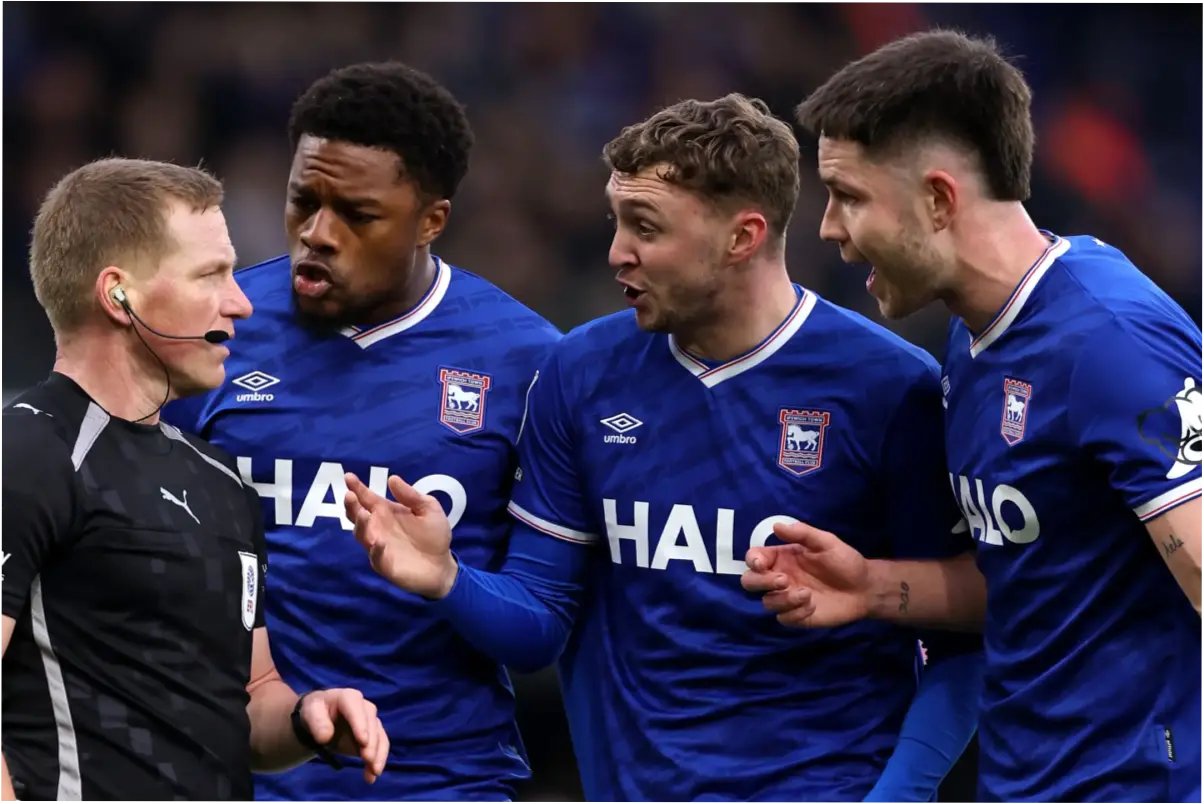 Krisis Leicester City di Ujung Degradasi, Portsmouth Siap Menghentikan Harapan Mereka