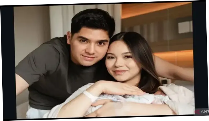Ahmad Dhani Tegaskan Foto Anak Alyssa Daguise Hoax, Aslinya Lebih Cantik
