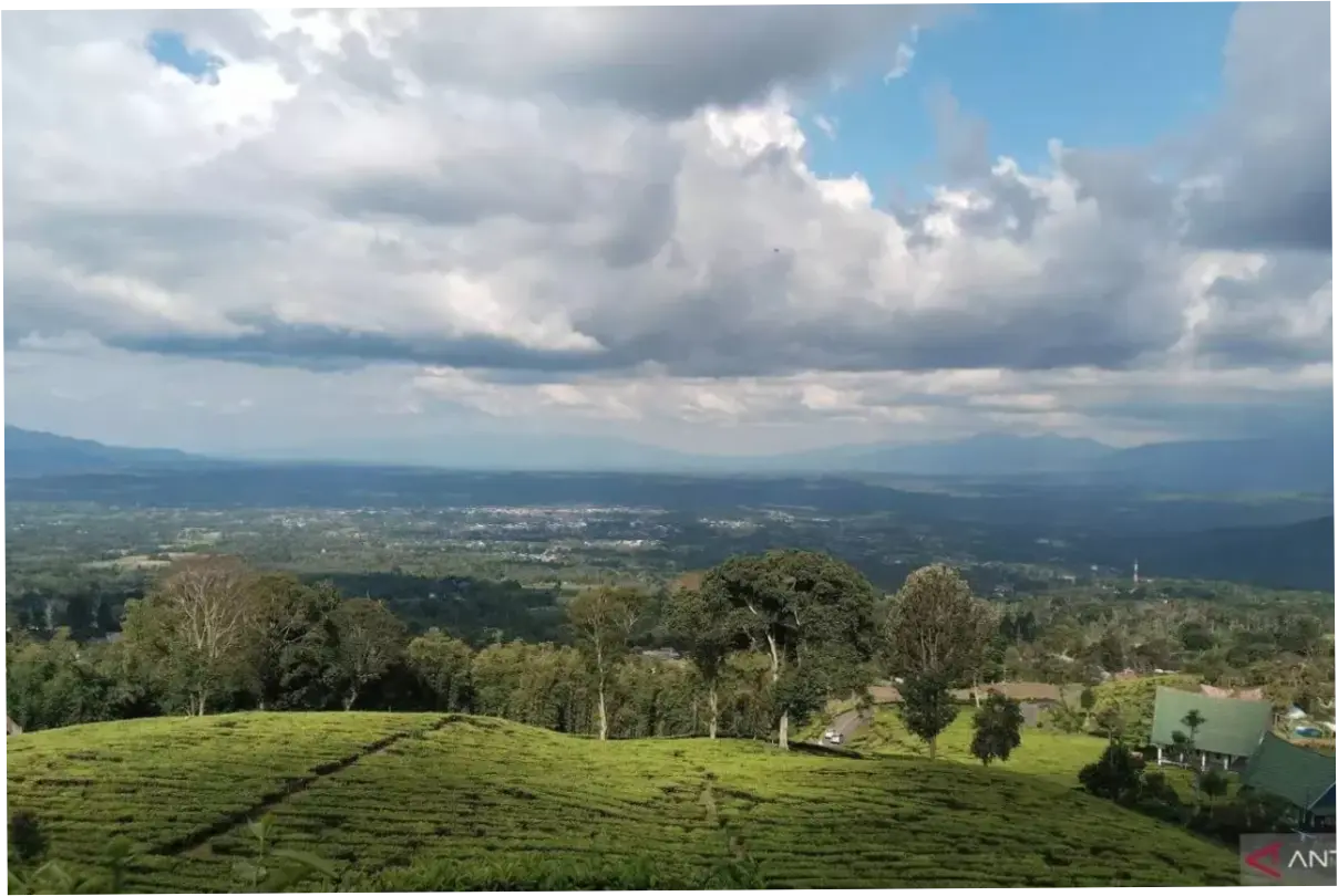 Aktivitas Vulkanik Turun, Jalur Pendakian Gunung Dempo Dibuka Akhir Mei 2026