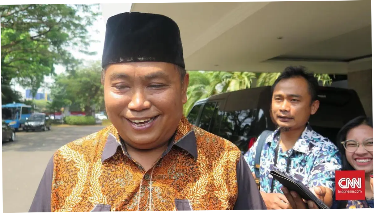 Arief Poyuono Sebut Amien Rais Harus Ditangani Medis