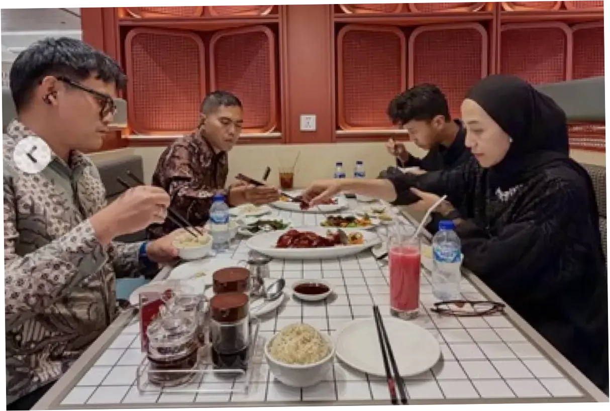 Bos Rokok HS Heran Anaknya Tinggi Banget, Makan Banyak, Tetapi Nggak Gemuk