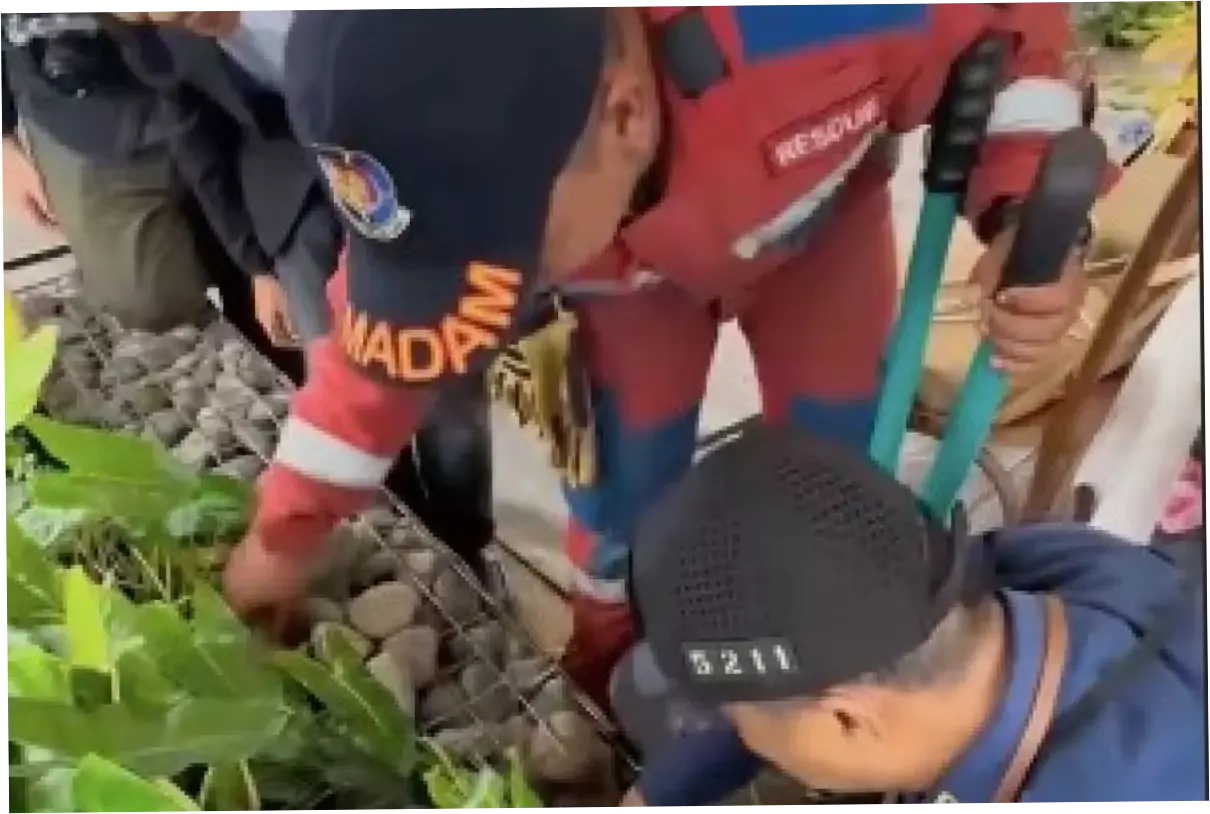 Cincin Pernikahan Nyaris Hilang, Petugas Damkar Bandung Jadi Pahlawan