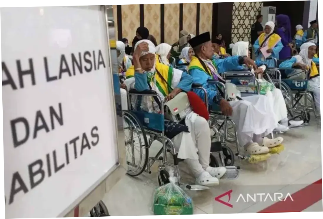 DPR Desak Negara Cabut Izin KBIH yang Kaveling Tenda Haji untuk Bisnis