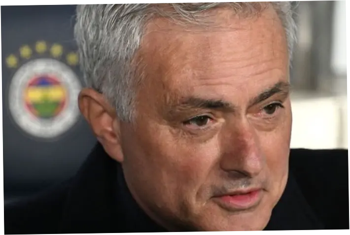 Jose Mourinho Siap Rekrut Tiga Pemain Baru di Real Madrid