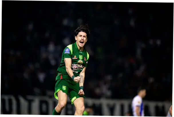 Kontrak Francisco Rivera Diperpanjang Persebaya 3 Tahun