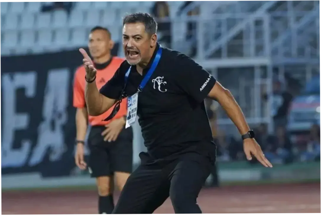 Arema FC Ungkap Alasan Pengin Mempertahankan Marcos Santos