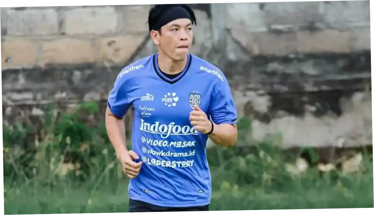 Bursa Transfer Bali United: Kiper Dikri Yusron Dilepas Tanpa Sekali pun Tampil