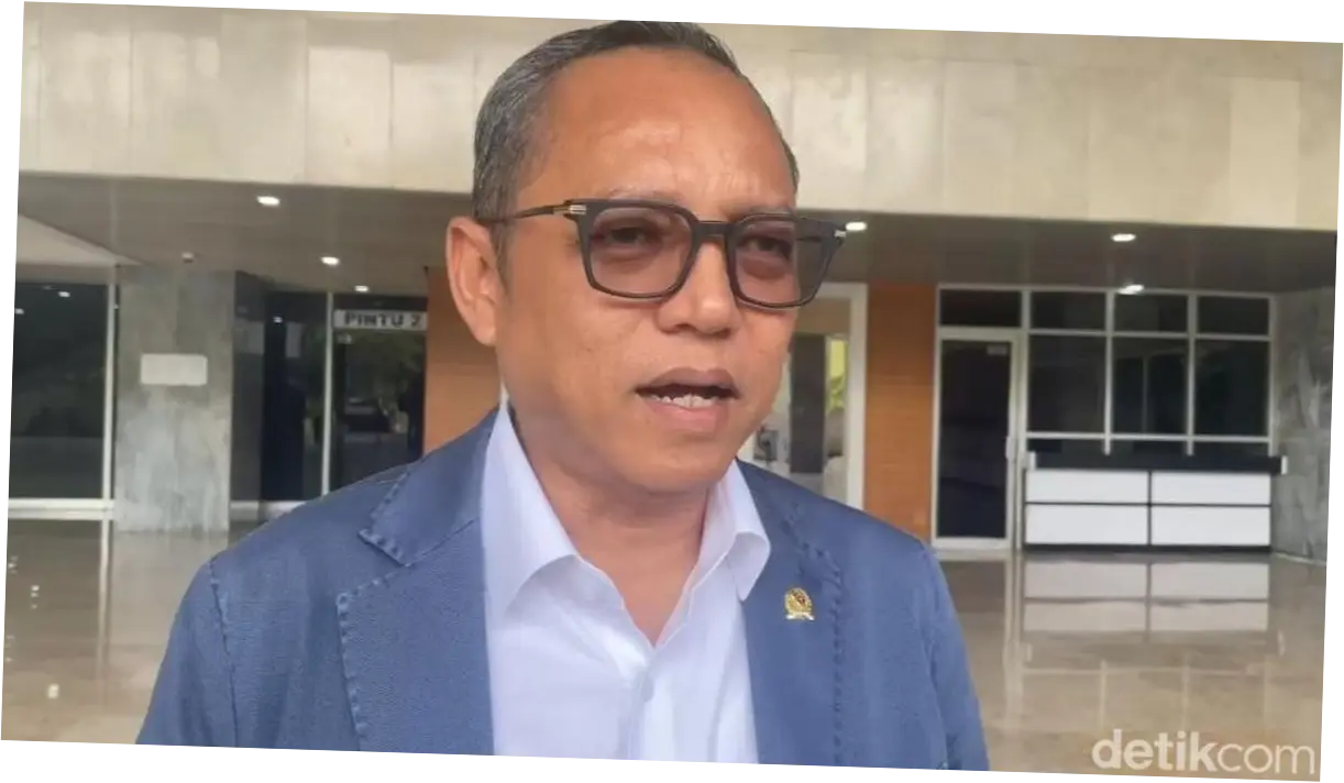 Deddy Sitorus PDIP Minta Jazilul Fawaid PKB Belajar Sistem Pemerintahan