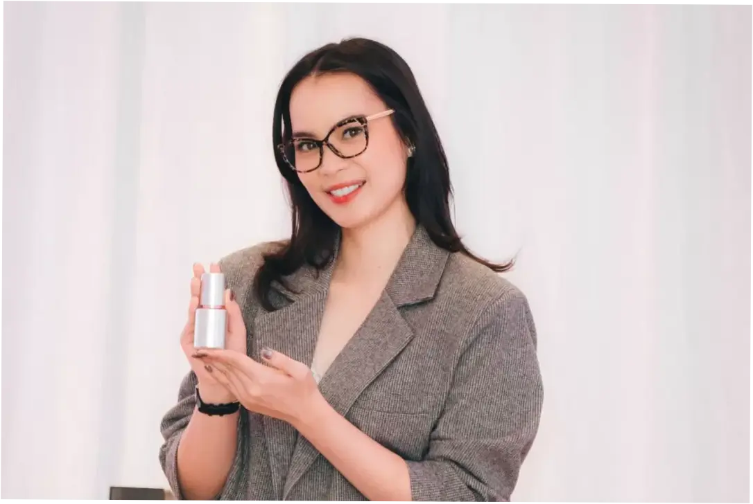 Elara Luncurkan Skincare dengan Teknologi Exosome untuk Perawatan Kulit di Rumah
