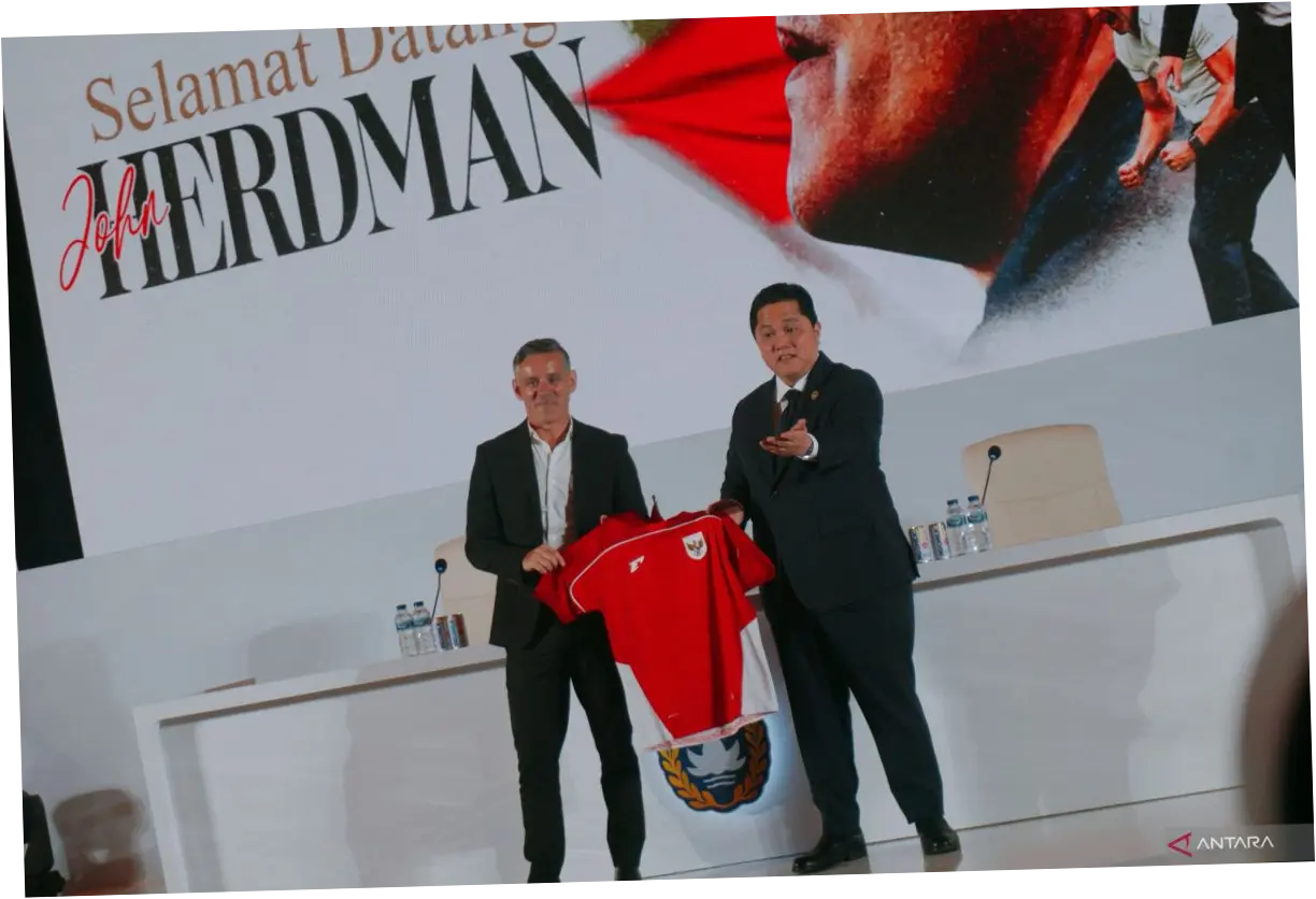 Erick Thohir Ajak John Herdman Cicipi Makanan Khas Medan