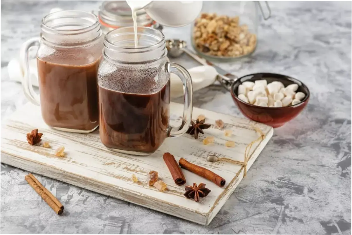 Minum Cokelat Panas dan Teh Hijau Ampuh Melawan Stres, Tekan Risiko Penyakit Jantung