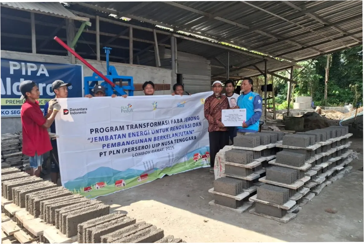PLN Manfaatkan Batako FABA untuk Bangun Bank Sampah di Kabupaten Serang
