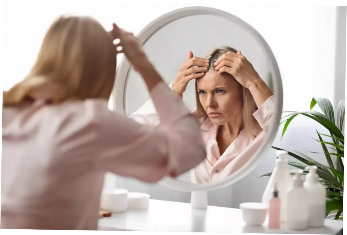 Rambut Kusam Bisa Jadi Tanda Penuaan, Dokter Sarankan Pakai Produk Kaya Antioksidan