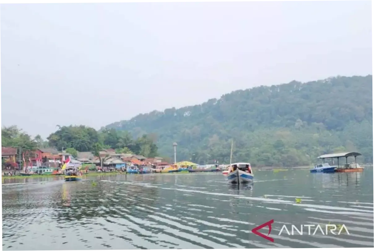 Rekomendasi Wisata Cianjur: Menemukan Suasana Menenangkan di Waduk Jangari