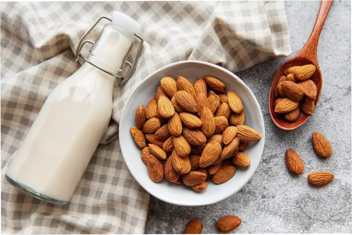 3 Manfaat Susu Almond, Sahabat Diet dan Ramah Diabetes