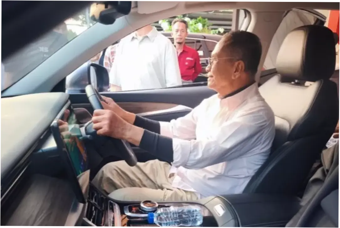 Catatan Dahlan Iskan: Model Polytron