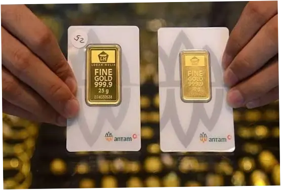 Harga Emas Antam Hari Ini Turun Tipis, Makin Anjlok