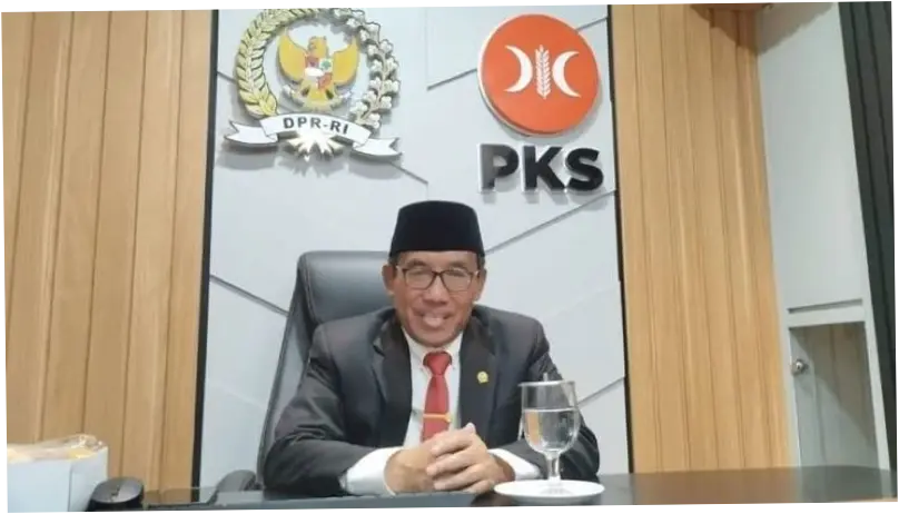 PKS Desak Pemerintah Bertindak Cepat Terkait Isu PHK Karyawan Tokopedia