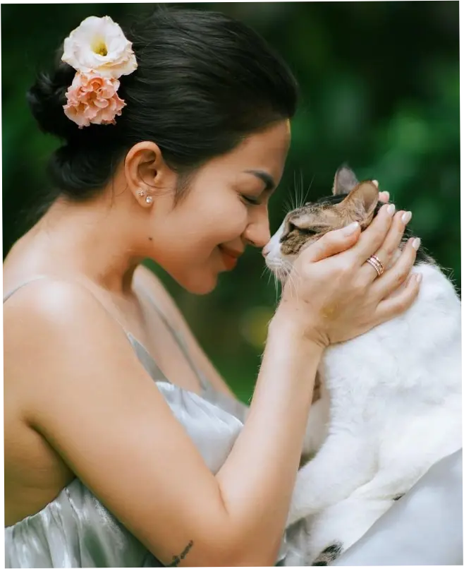 Ulang Tahun Kucing Ariel Tatum Mewah, Kadonya Bejibun